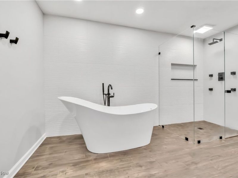 8001 Robin Lane, Brecksville, OH 44141 Photo 36