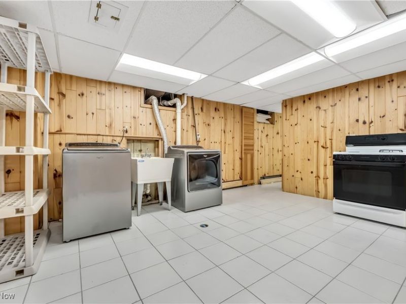 8001 Robin Lane, Brecksville, OH 44141 Photo 46