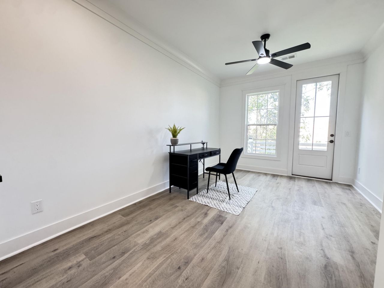 4950 Nesbit Avenue Photo 18