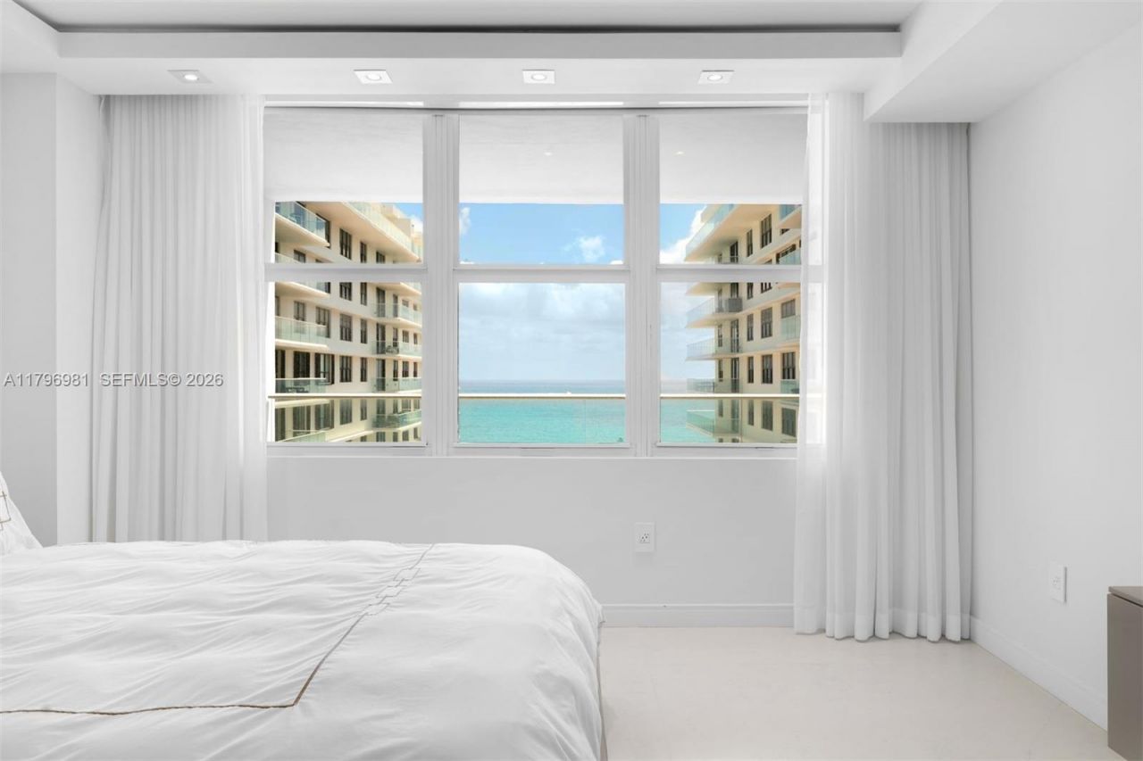 9801 Collins Ave, Unit 17P, Bal Harbour, FL 33154 Photo