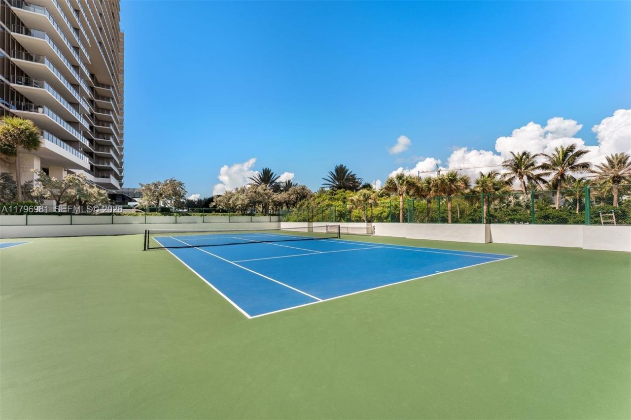 9801 Collins Ave, Unit 17P, Bal Harbour, FL 33154 Photo