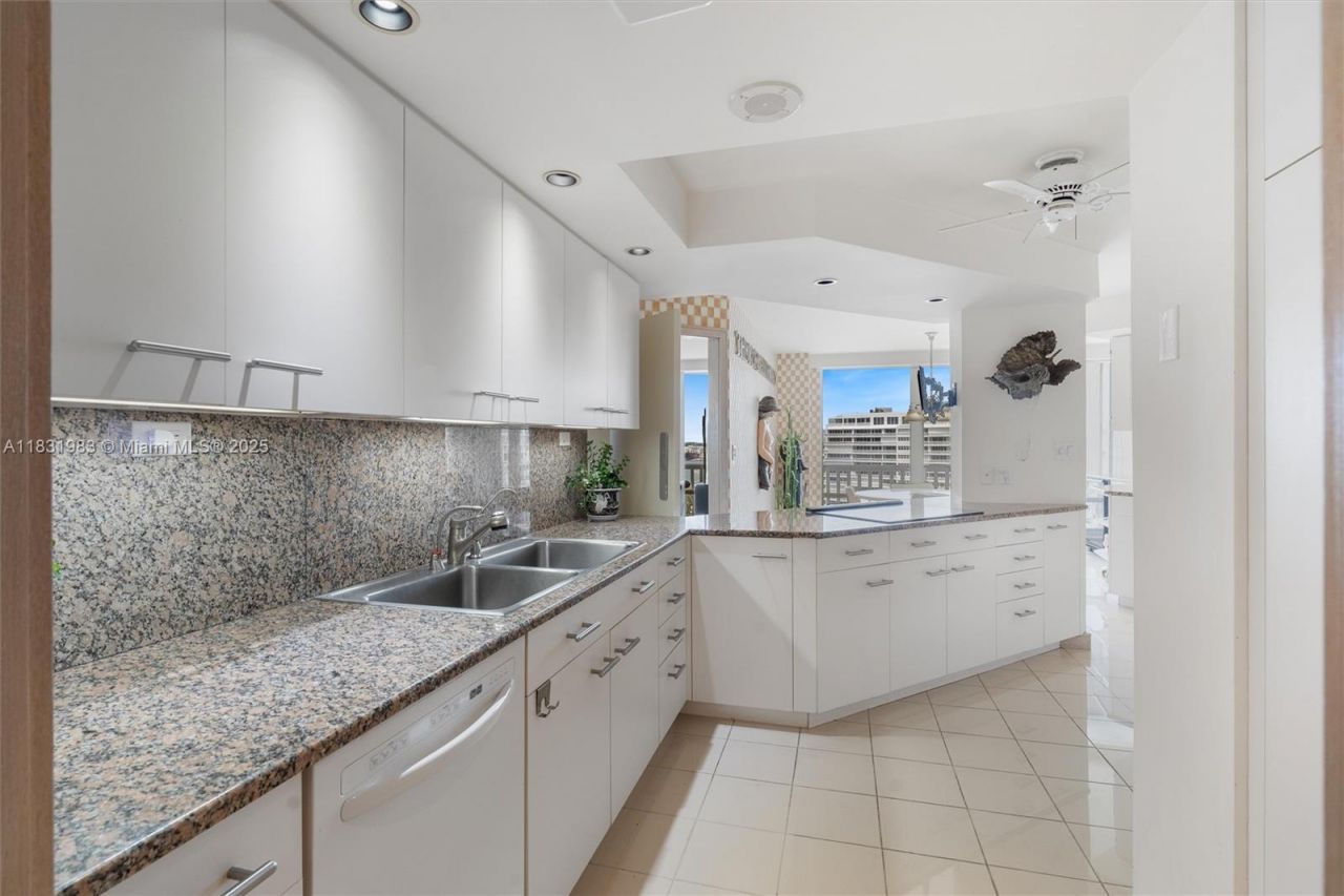 2200 S Ocean Ln, Unit 1501-2, Fort Lauderdale, FL 33316 Photo