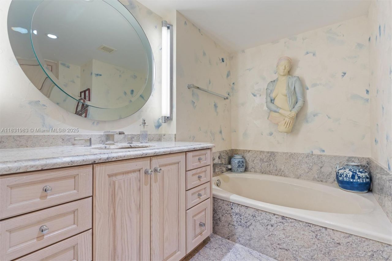 2200 S Ocean Ln, Unit 1501-2, Fort Lauderdale, FL 33316 Photo