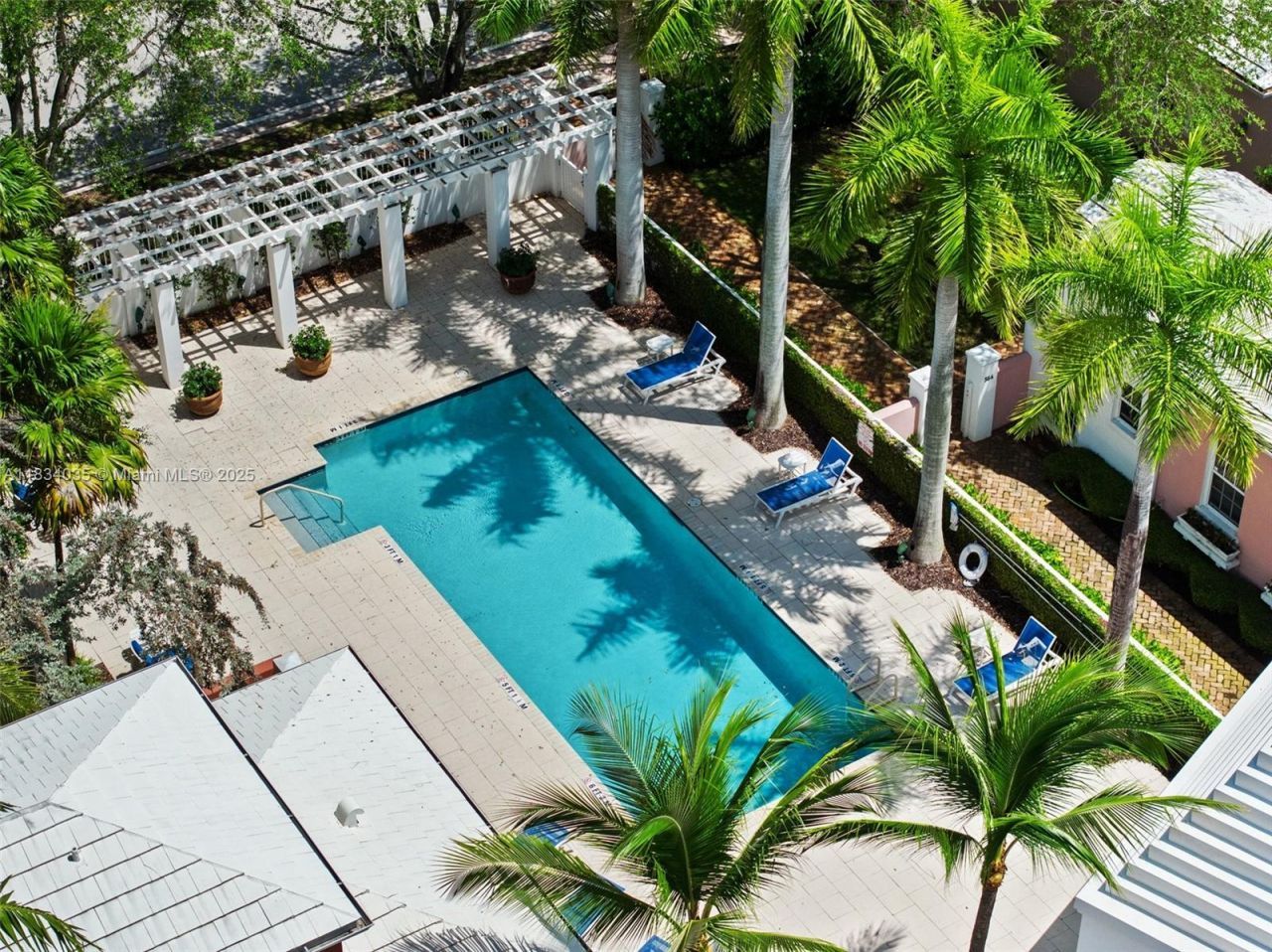 568 Loretto Ave, Unit 11, Coral Gables, FL 33146 Photo