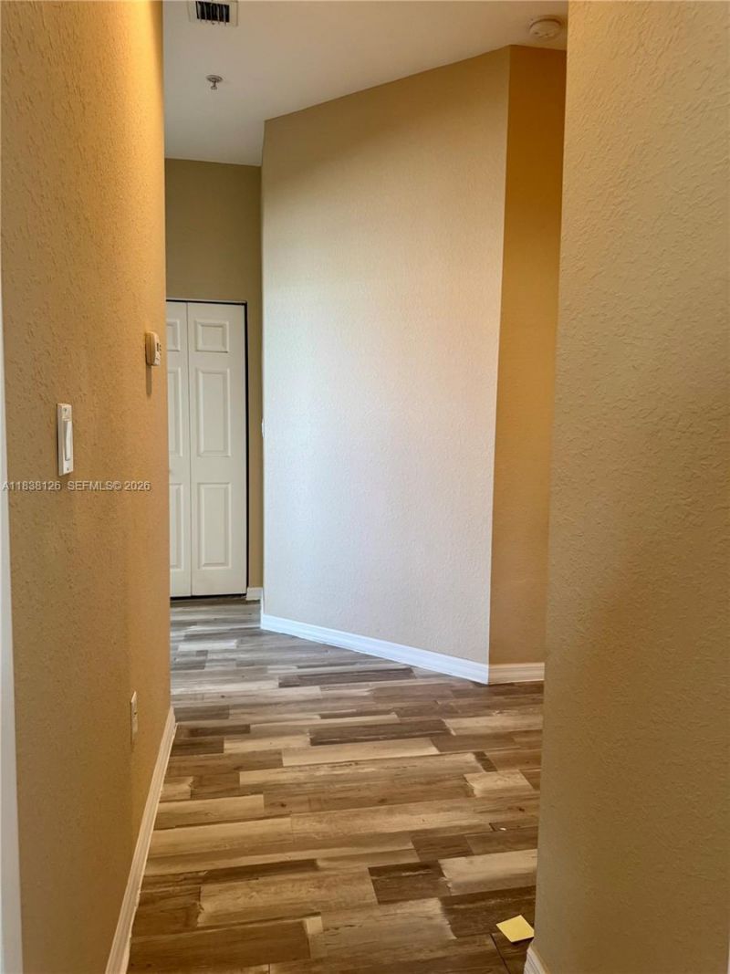 8800 NW 107th Ct, Unit 202, Doral, FL 33178 Photo