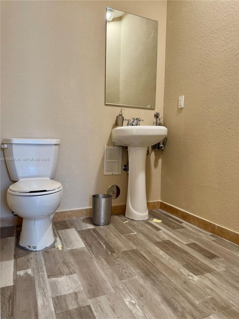 8800 NW 107th Ct, Unit 202, Doral, FL 33178 Photo