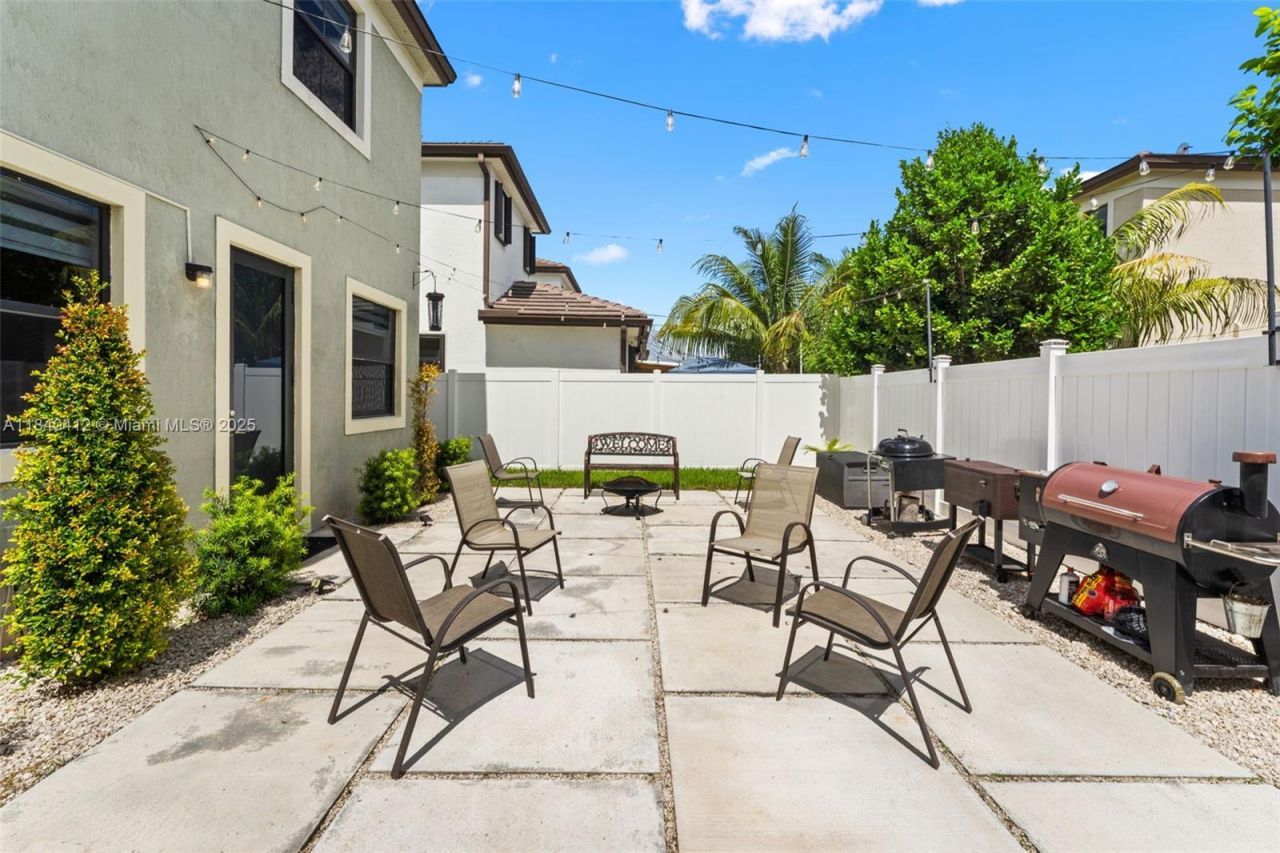 3419 W 109th Pl, Hialeah, FL 33018 Photo