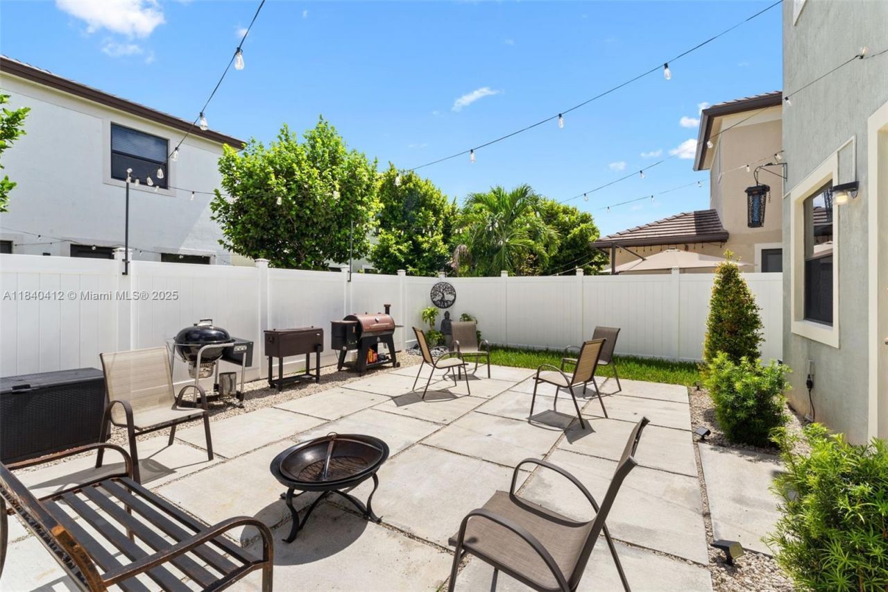 3419 W 109th Pl, Hialeah, FL 33018 Photo