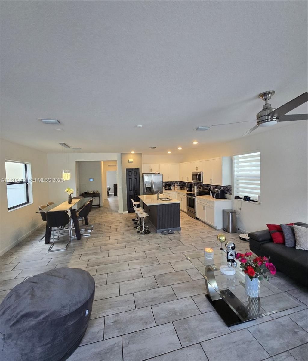 3419 W 109th Pl, Hialeah, FL 33018 Photo