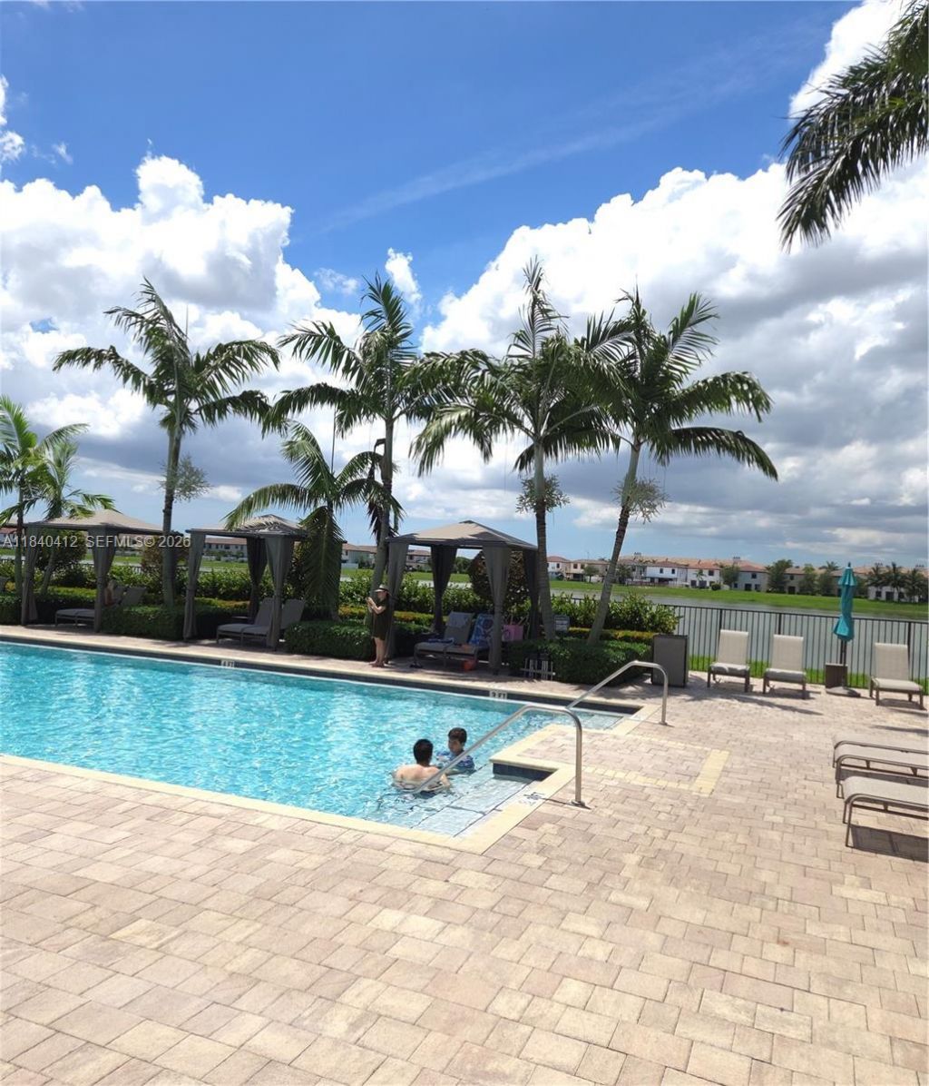 3419 W 109th Pl, Hialeah, FL 33018 Photo