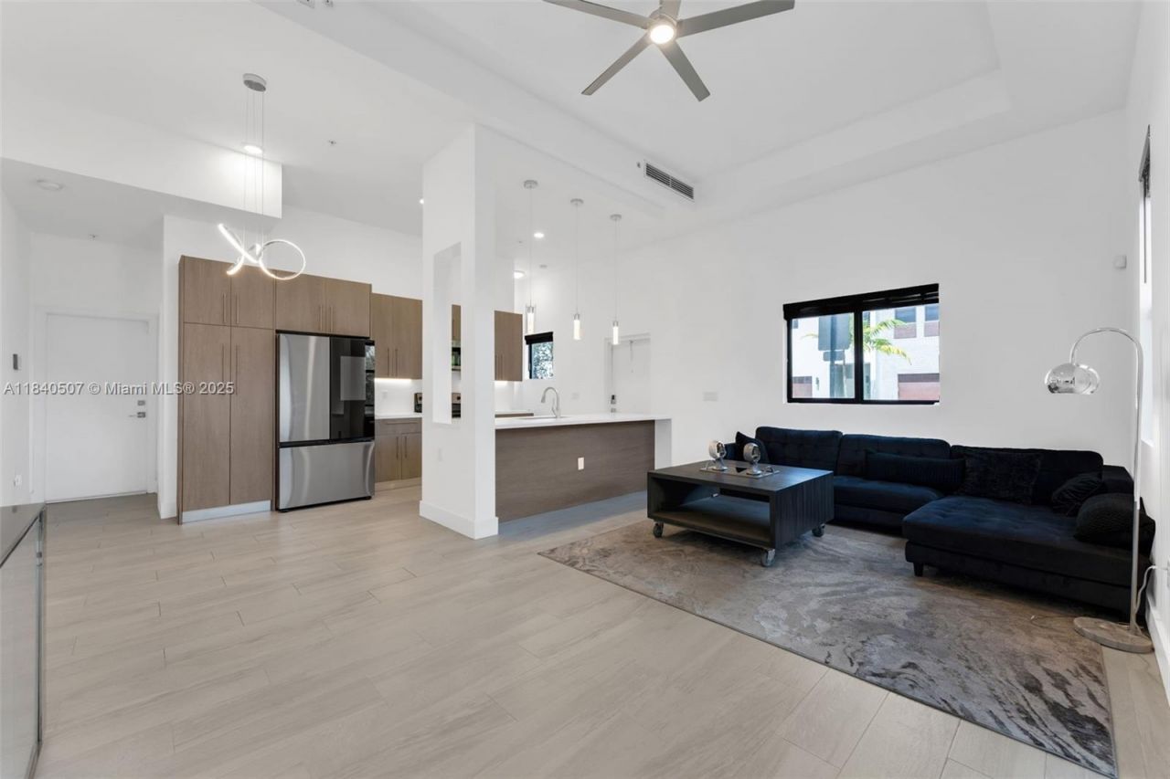 4460 NW 8th Pl, Plantation, FL 33317 Photo