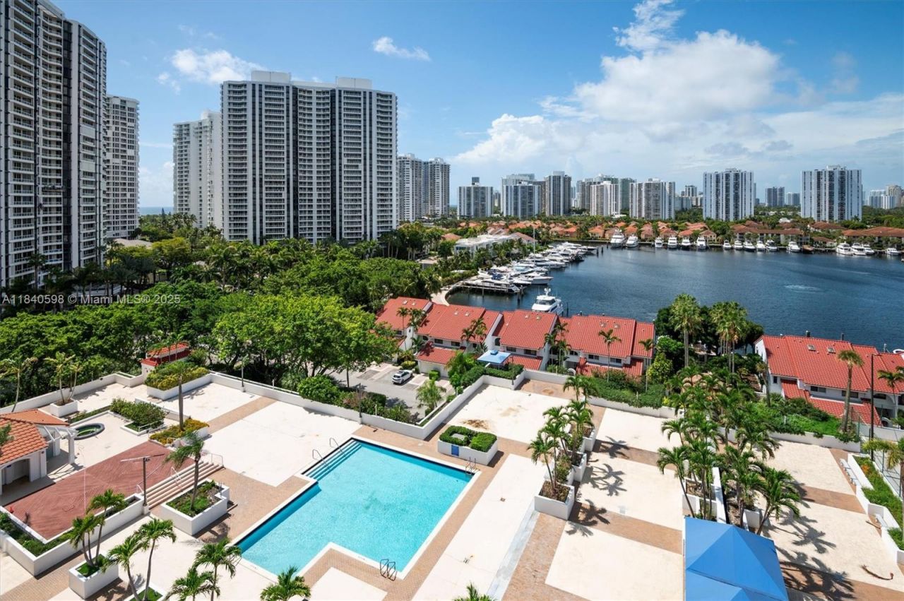 3640 Yacht Club Dr, Unit 1108, Aventura, FL 33180 Photo