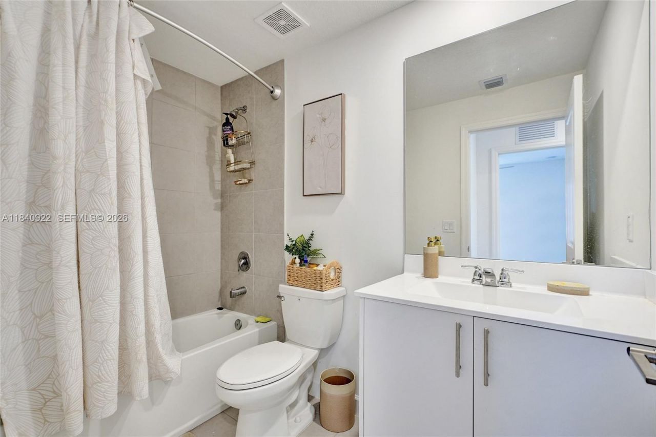 5000 SW 37th St, Pembroke Park, FL 33023 Photo