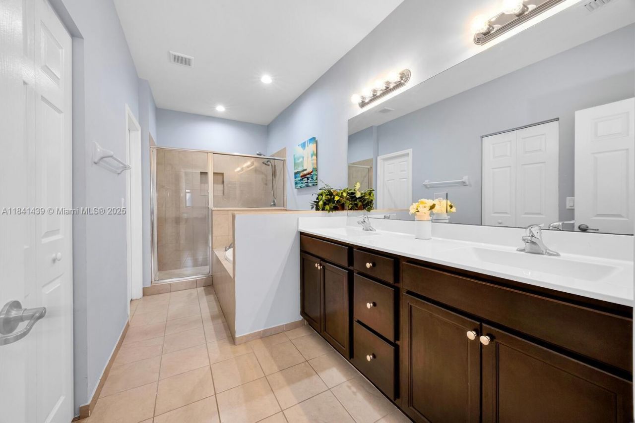 455 SE 34th Ter, Homestead, FL 33033 Photo