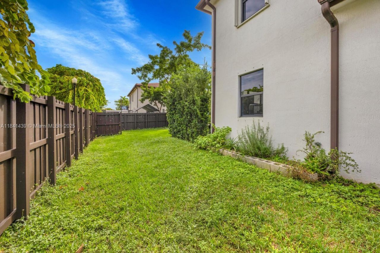 455 SE 34th Ter, Homestead, FL 33033 Photo