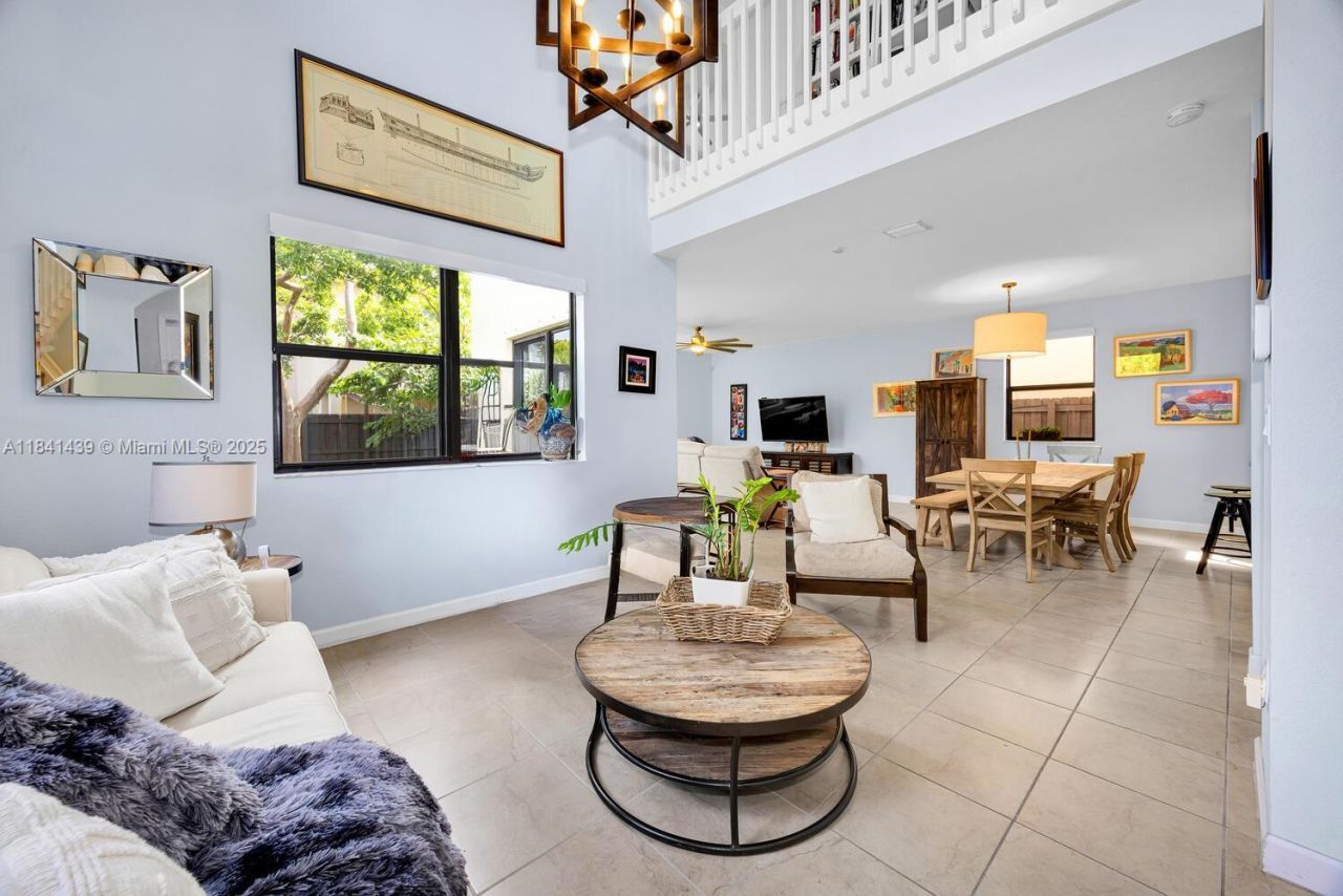 455 SE 34th Ter, Homestead, FL 33033 Photo