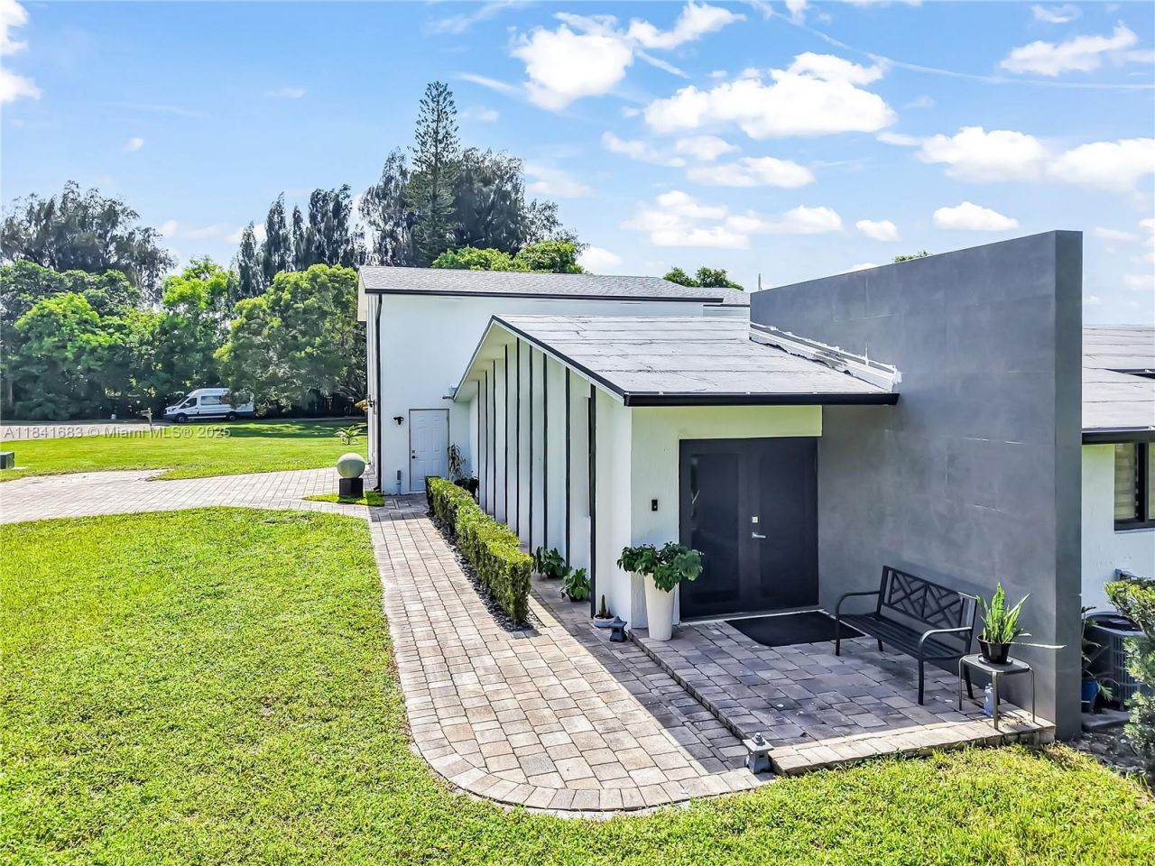 17101 SW 48th St, Southwest Ranches, FL 33331 Photo