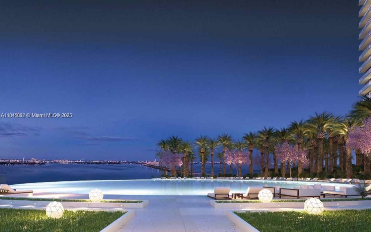 650 NE 32nd St, Unit 2101, Miami, FL 33137 Photo