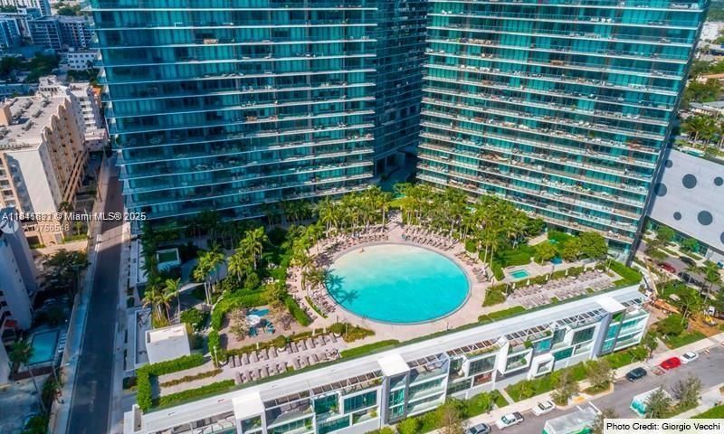 650 NE 32nd St, Unit 2101, Miami, FL 33137 Photo