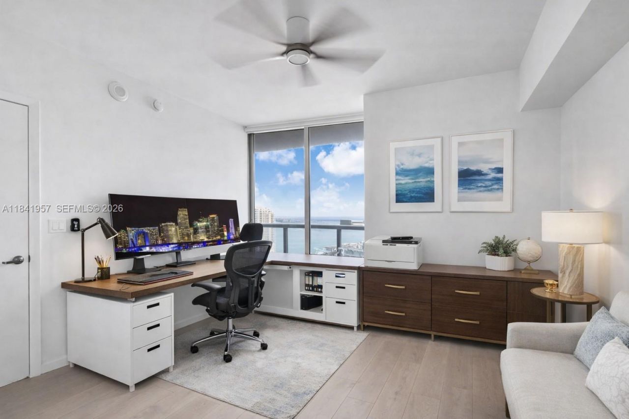 465 Brickell Ave, Unit 3505, Miami, FL 33131 Photo