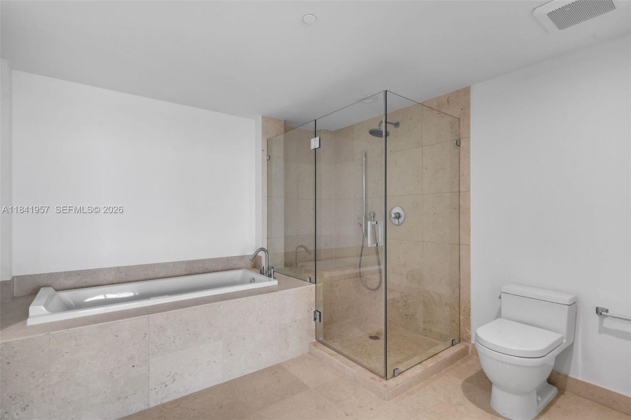 465 Brickell Ave, Unit 3505, Miami, FL 33131 Photo