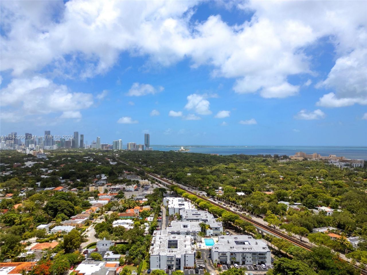 2465 SW 18th Avenue, Unit 3208, Miami, FL 33145 Photo