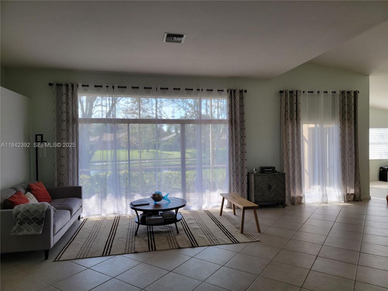 2549 Egret Lake Dr, Greenacres, FL 33413 Photo