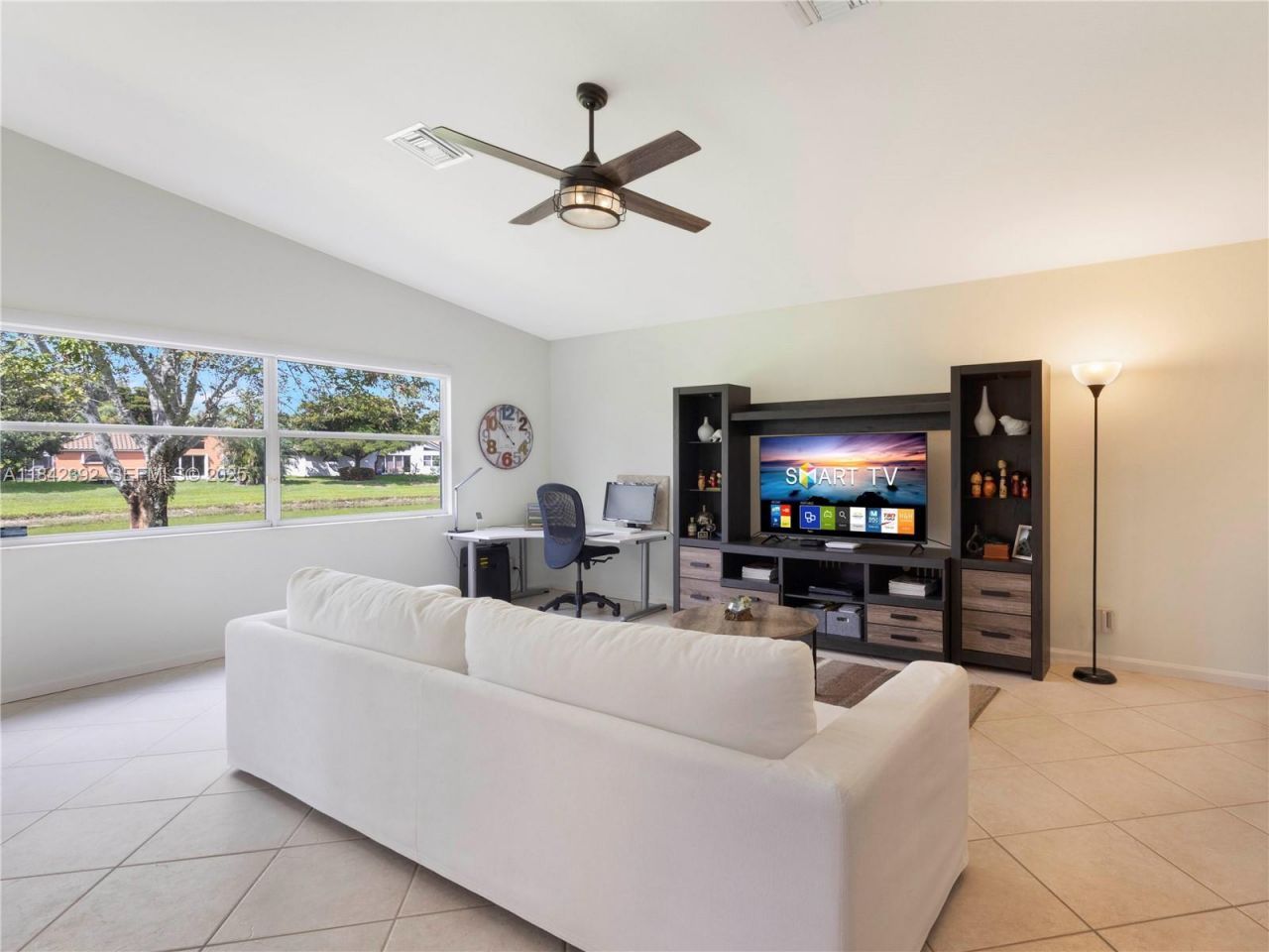 2549 Egret Lake Dr, Greenacres, FL 33413 Photo