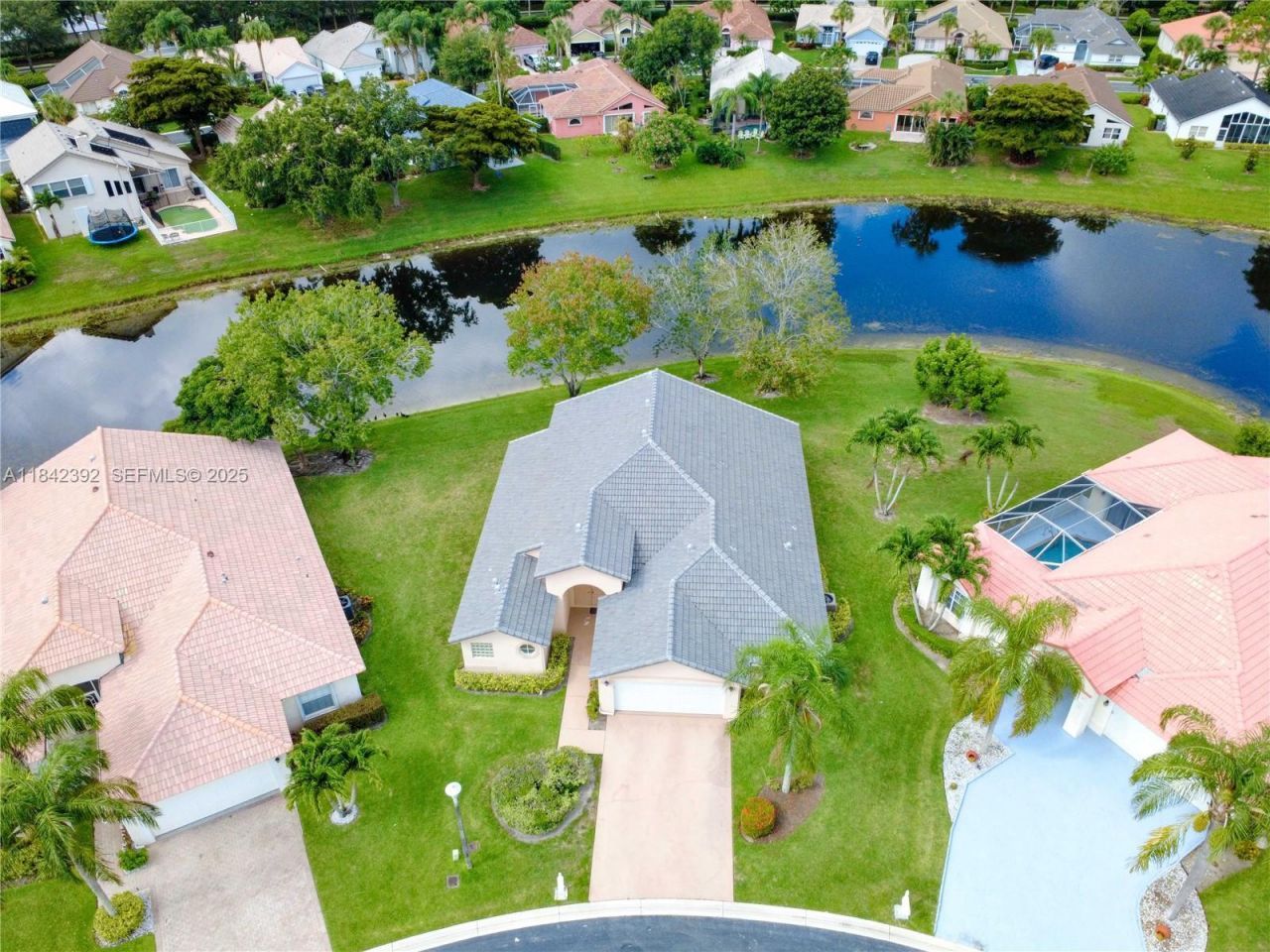 2549 Egret Lake Dr, Greenacres, FL 33413 Photo