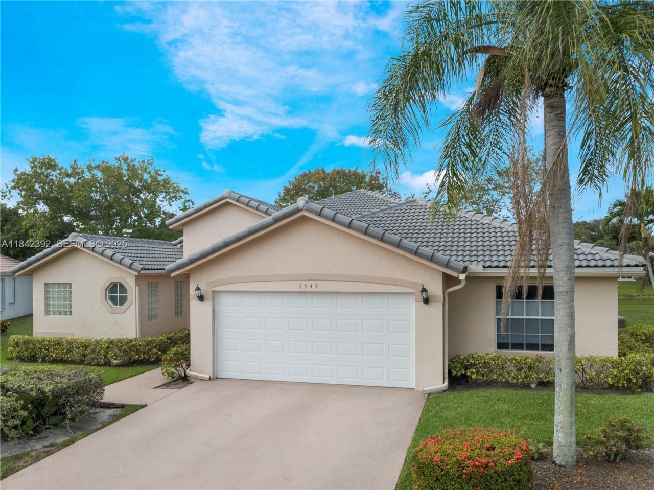 2549 Egret Lake Dr, Greenacres, FL 33413 Photo