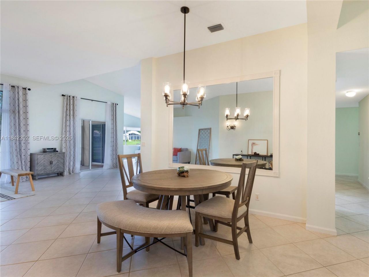 2549 Egret Lake Dr, Greenacres, FL 33413 Photo