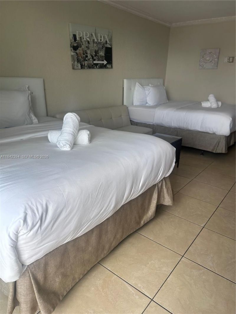 19201 Collins Ave, Unit 1133, Sunny Isles Beach, FL 33160 Photo