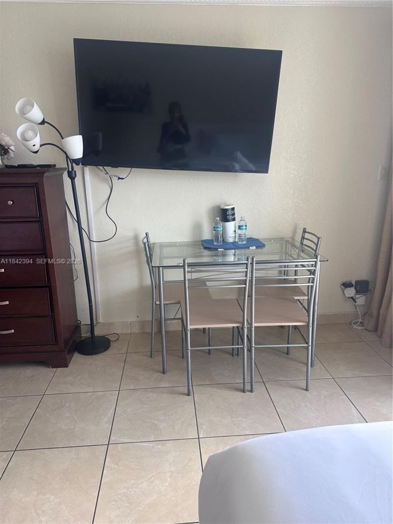 19201 Collins Ave, Unit 1133, Sunny Isles Beach, FL 33160 Photo