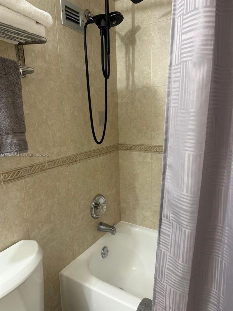 19201 Collins Ave, Unit 1133, Sunny Isles Beach, FL 33160 Photo