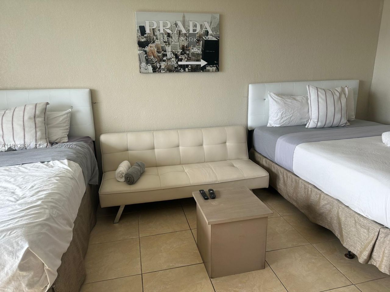 19201 Collins Ave, Unit 1133, Sunny Isles Beach, FL 33160 Photo