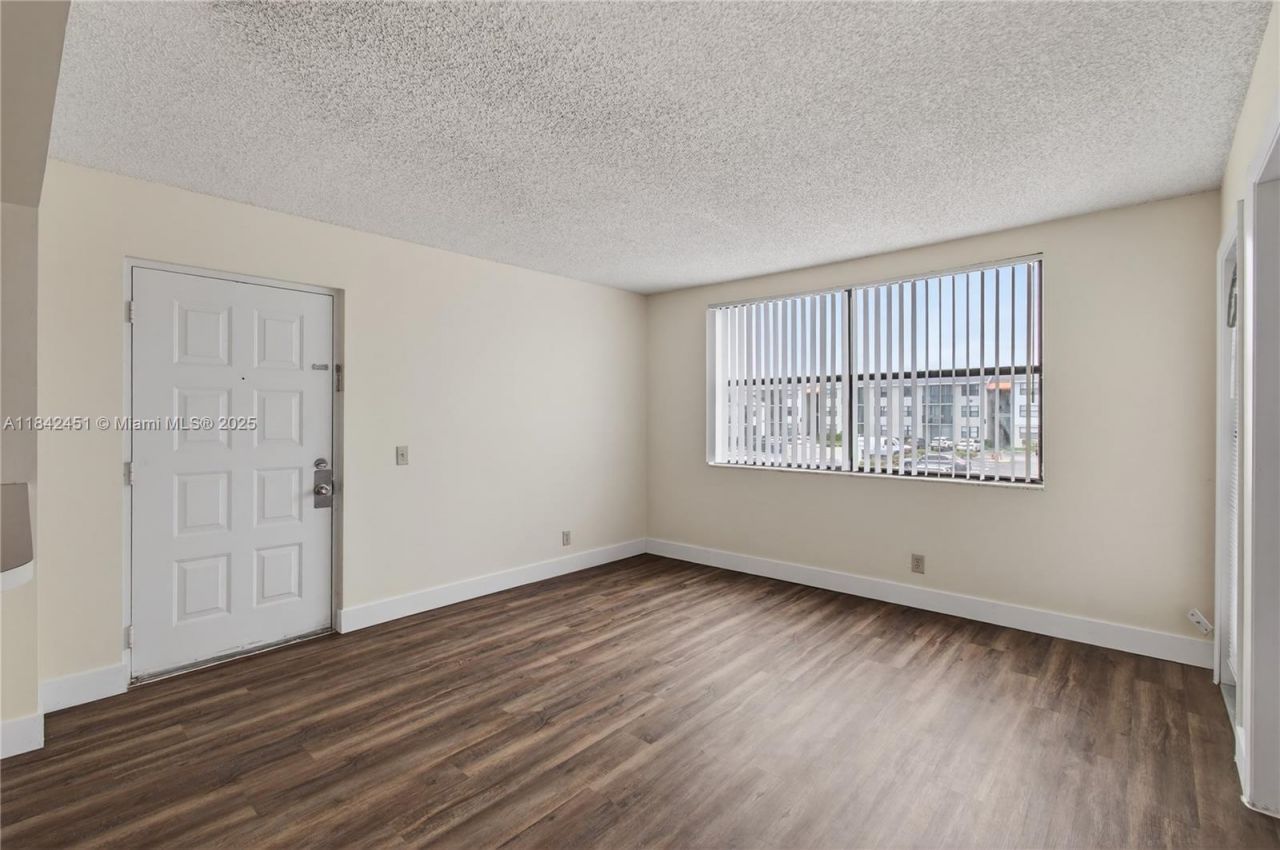 Please Call For Address, Unit 22, West Palm Beach, FL 33401 Photo