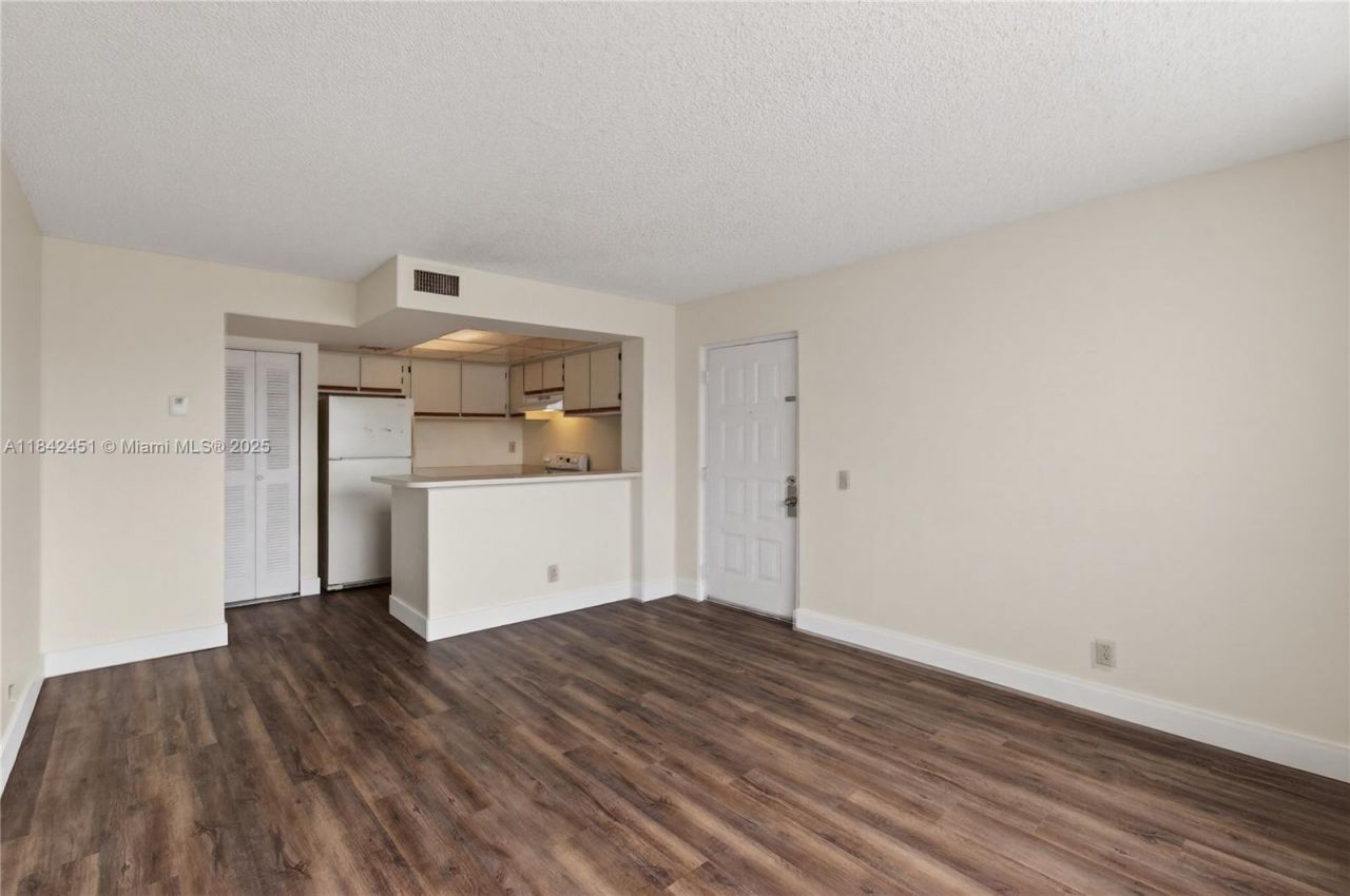 Please Call For Address, Unit 22, West Palm Beach, FL 33401 Photo