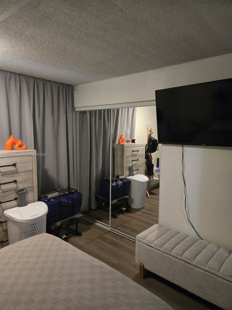 16450 NW 2nd Ave, Unit 310, Miami, FL 33169 Photo