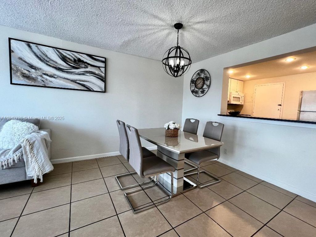 401 Golden Isles Dr, Unit 1011, Hallandale Beach, FL 33009 Photo