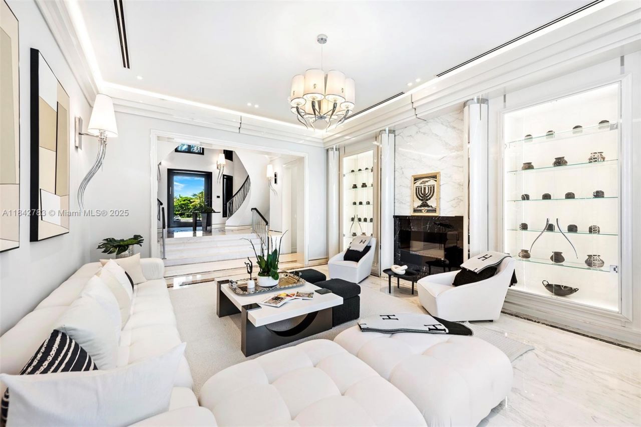 498 N Parkway Pkwy, Golden Beach, FL 33160 Photo