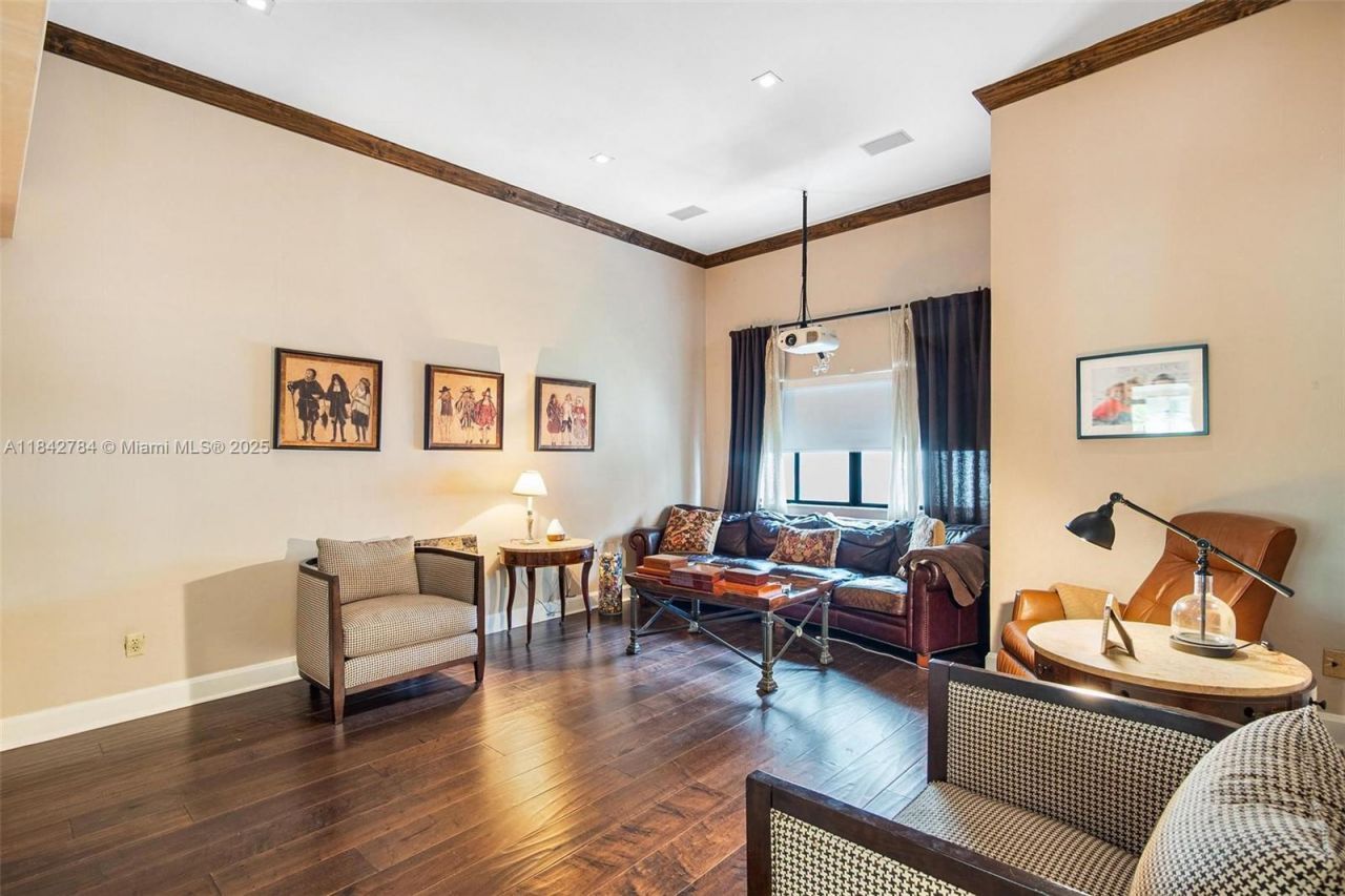 2000 S Bayshore Dr, Unit 69, Miami, FL 33133 Photo