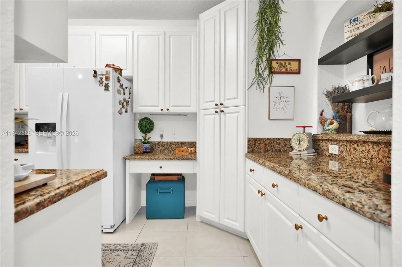 10720 NW 66th St, Unit 205, Doral, FL 33178 Photo