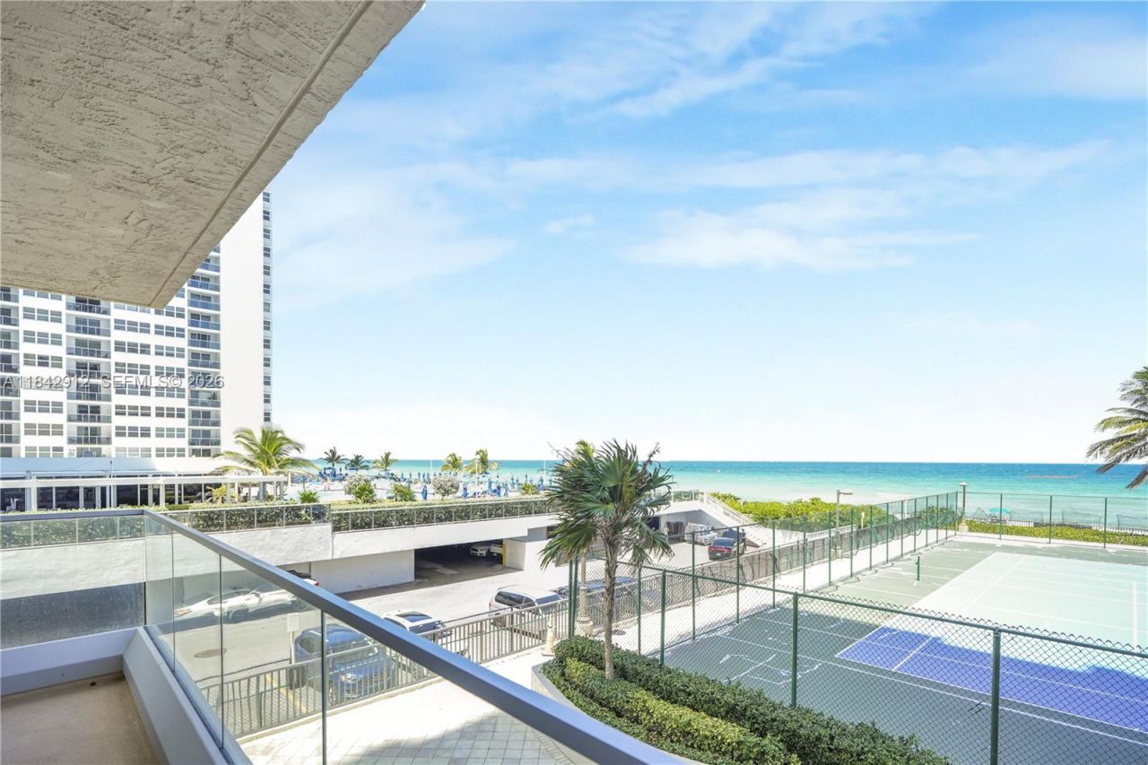 1912 S Ocean Dr, Unit 3D, Hallandale Beach, FL 33009 Photo
