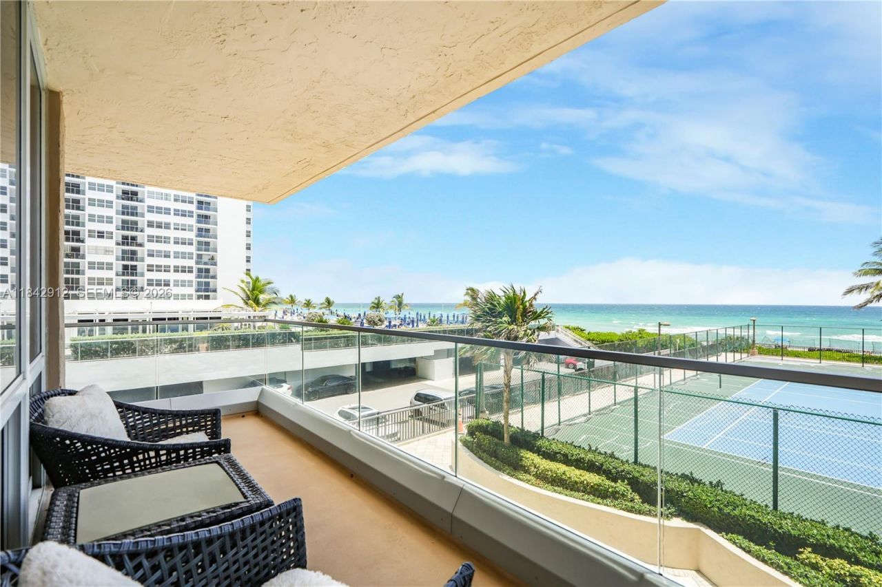 1912 S Ocean Dr, Unit 3D, Hallandale Beach, FL 33009 Photo