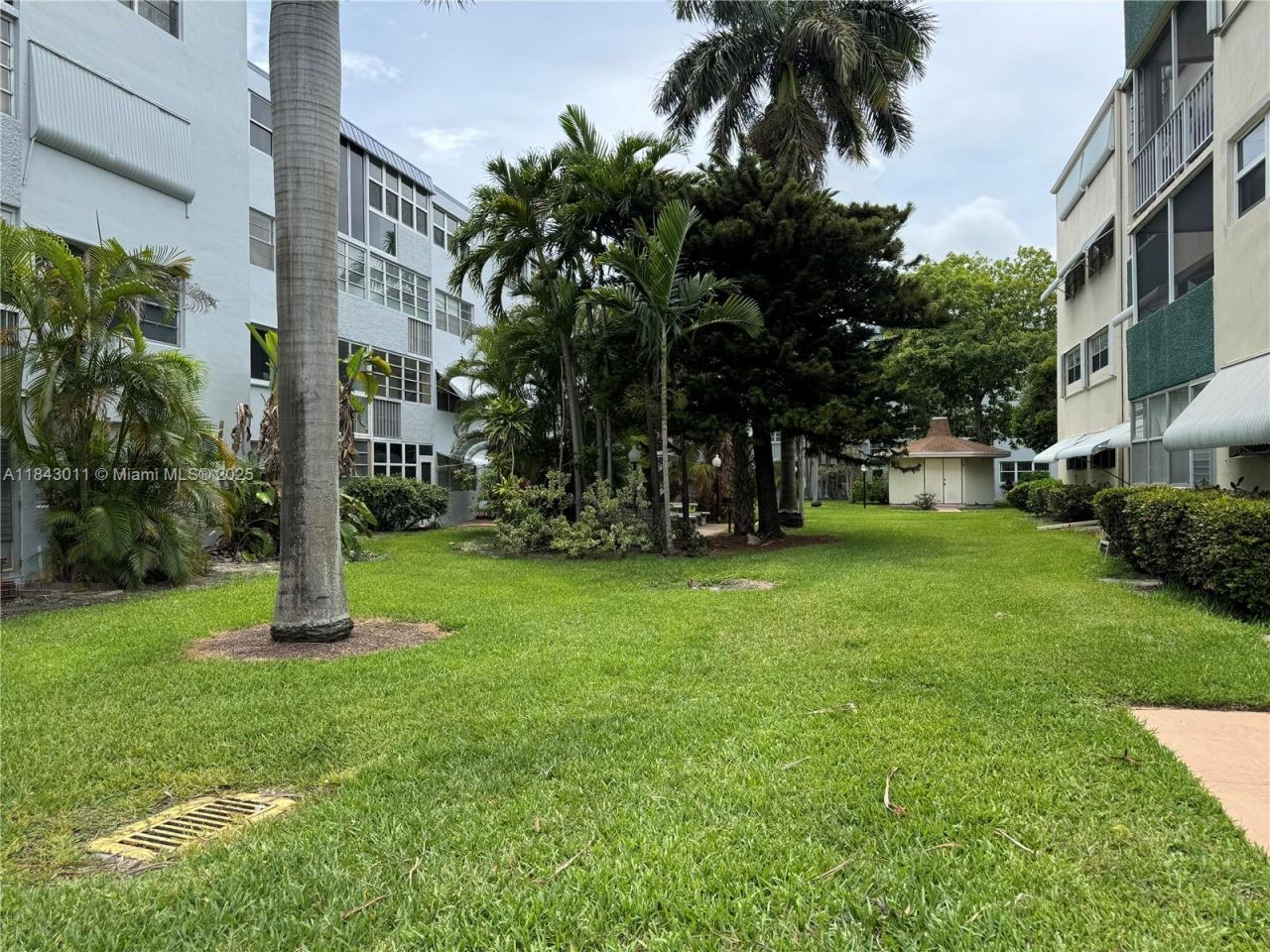 1333 E Hallandale Beach Blvd, Unit 444, Hallandale Beach, FL 33009 Photo