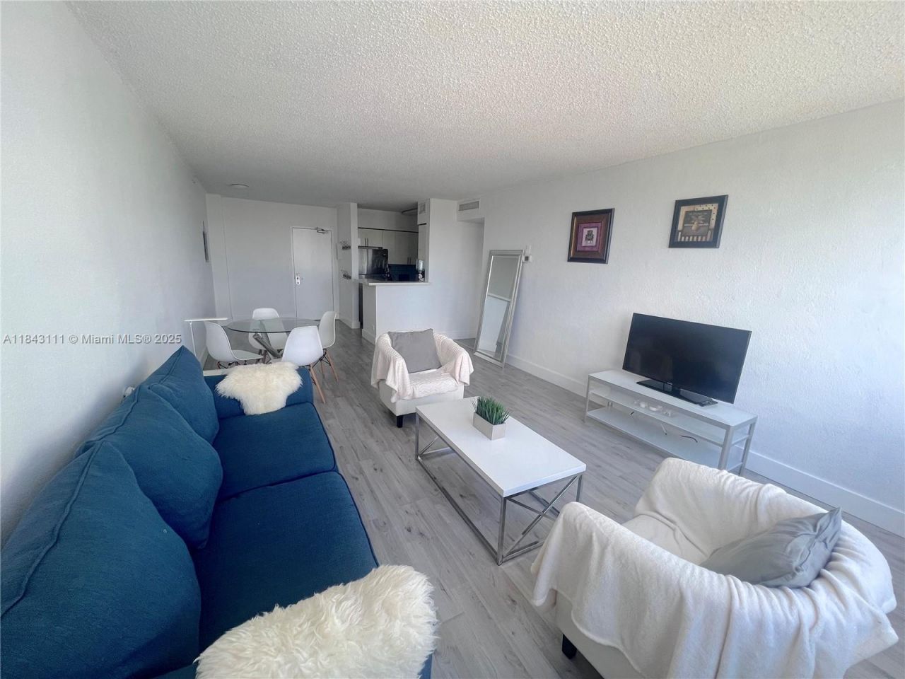 1500 Bay Rd, Unit 808S, Miami Beach, FL 33139 Photo