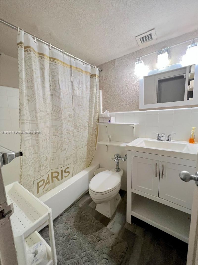 1500 Bay Rd, Unit 808S, Miami Beach, FL 33139 Photo