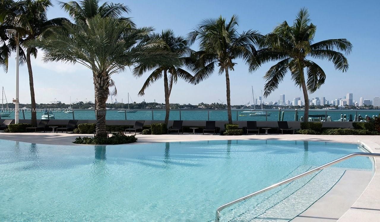 1500 Bay Rd, Unit 808S, Miami Beach, FL 33139 Photo