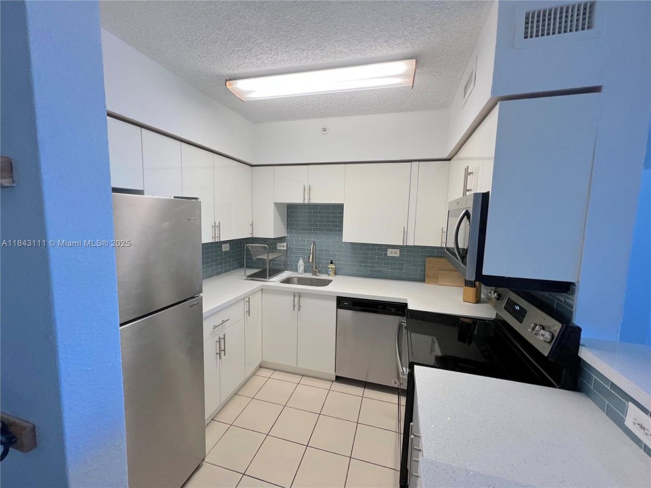 1500 Bay Rd, Unit 808S, Miami Beach, FL 33139 Photo
