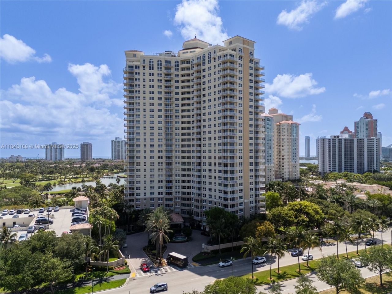 19501 W Country Club Dr, Unit 2106, Aventura, FL 33180 Photo